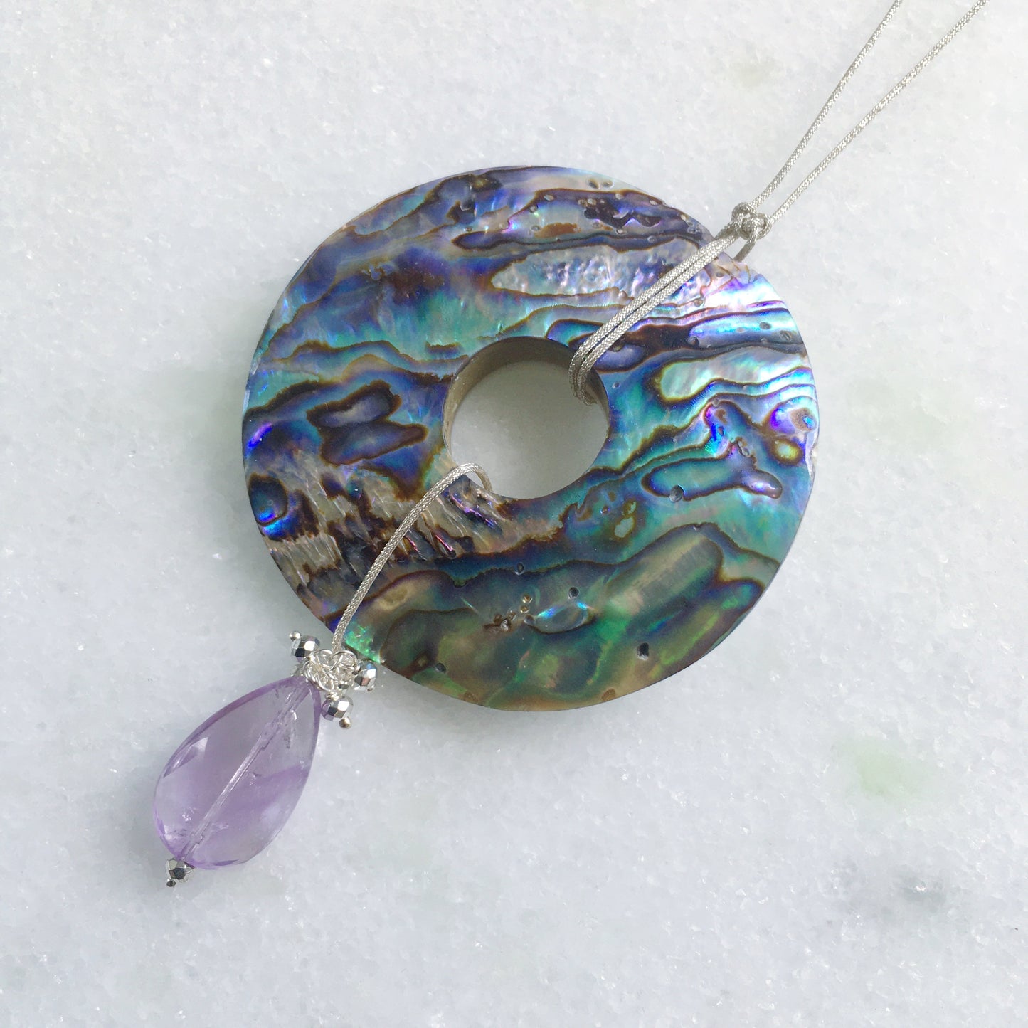 Ciondolo Phi Abalone ametista