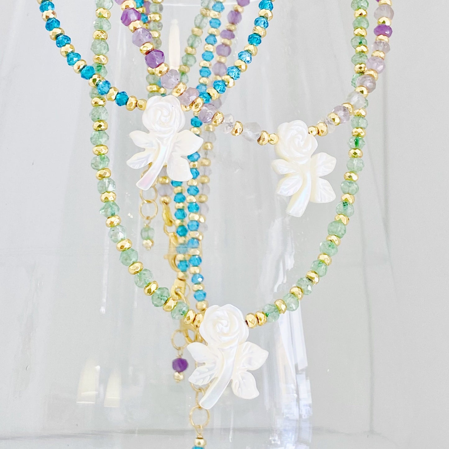 Collana Rosa di madreperla
