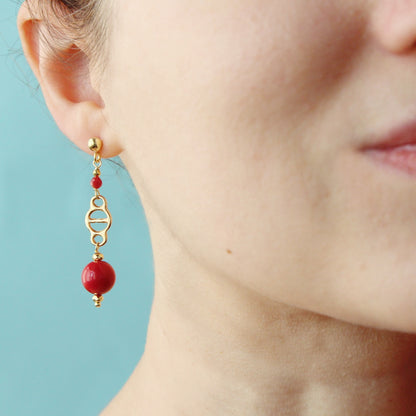 Orecchini Decò rossi corti