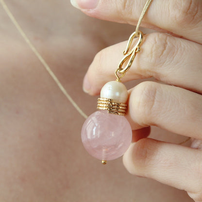 Ciondolo sfera rosa