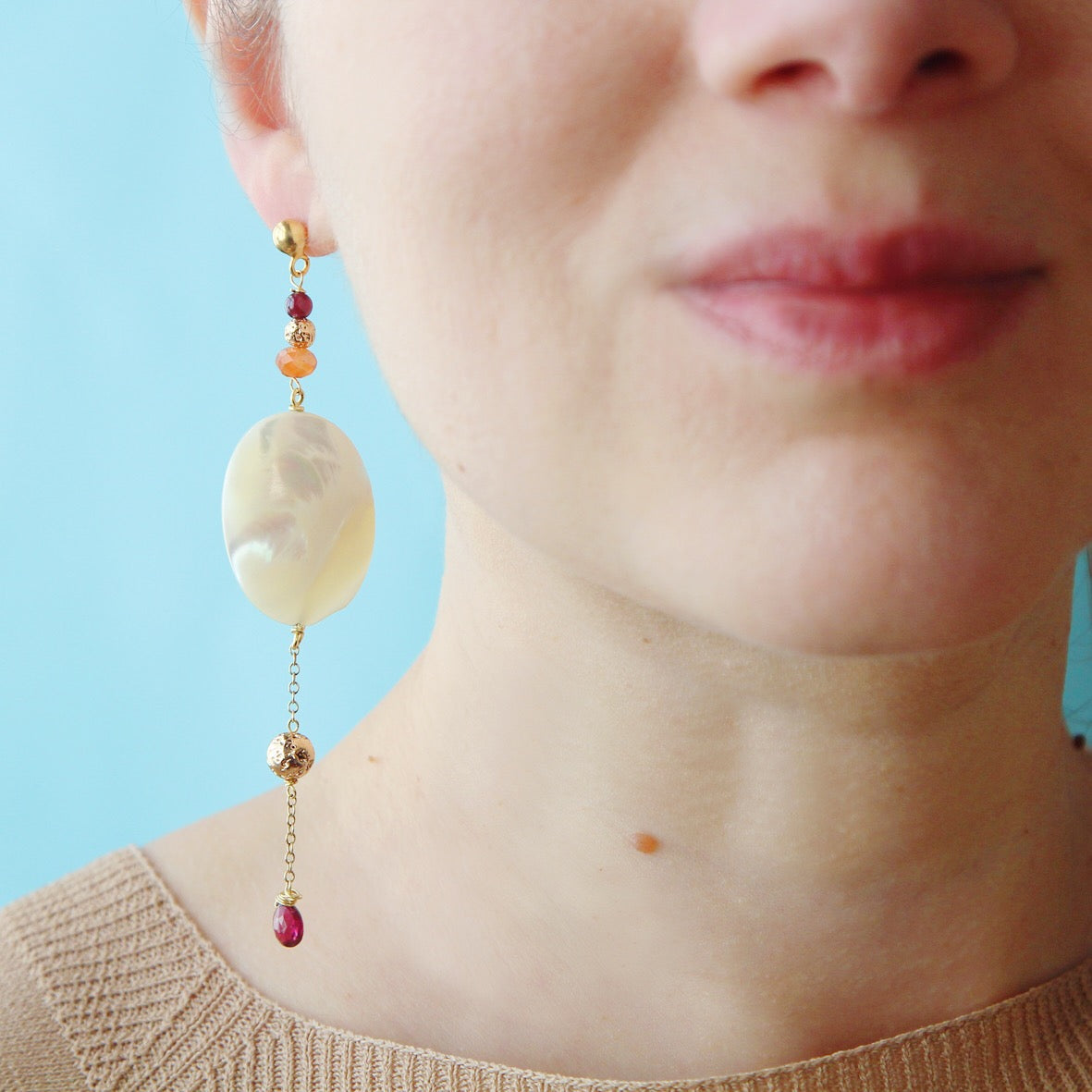 Orecchini madreperla lunghi