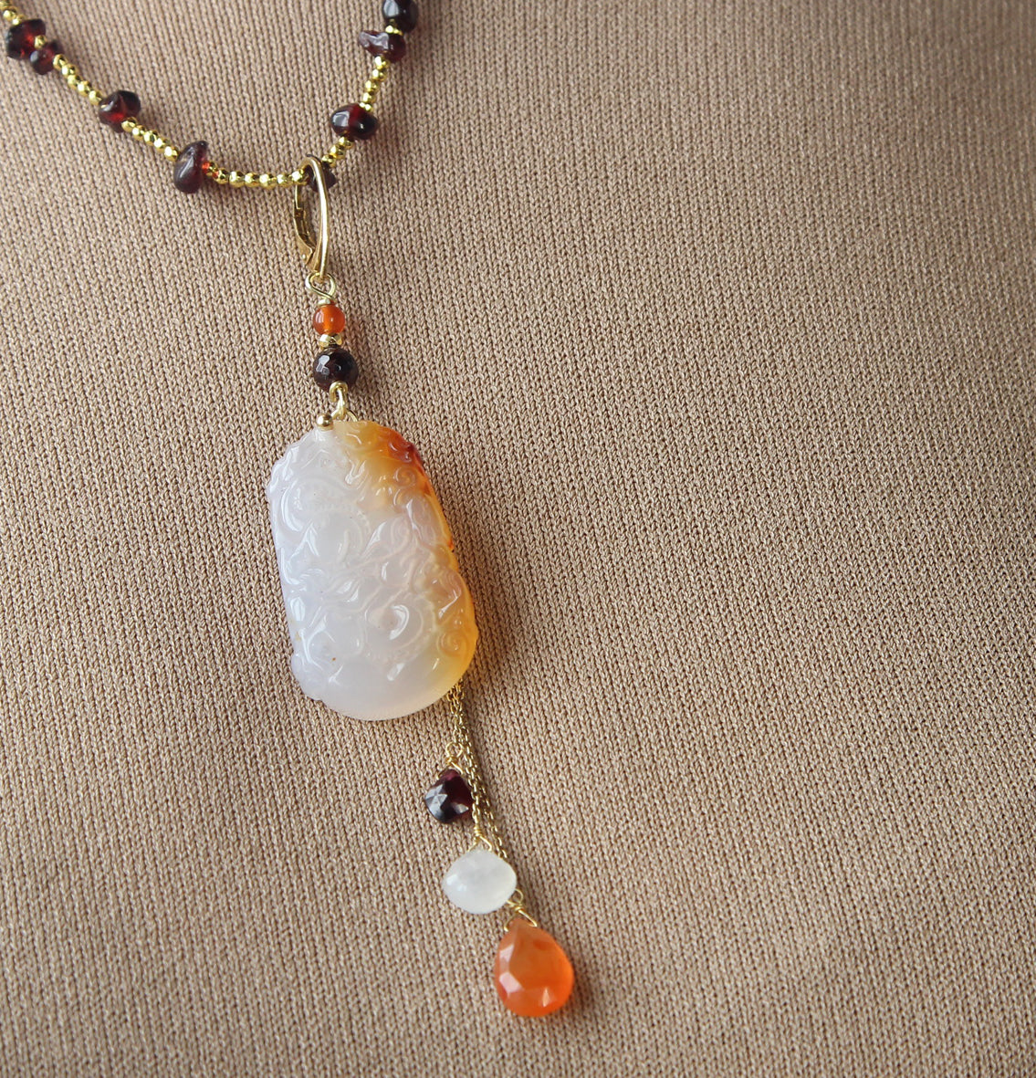 Ciondolo Drago Corniola