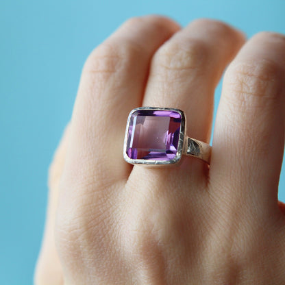 Anello Ametista taglio quadrato