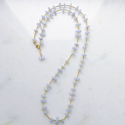 Collana essenziale calcedonio