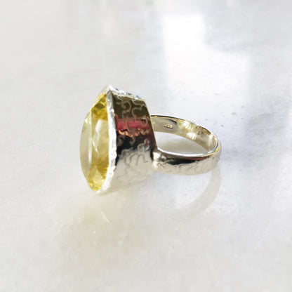 Anello quarzo citrino goccia