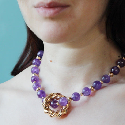 Collana magnolia viola